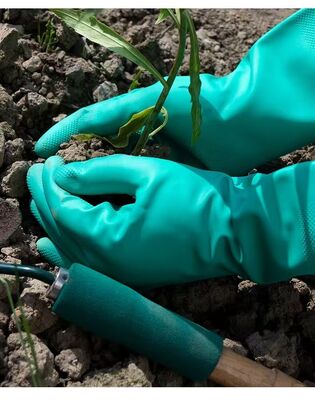 Guanti di nitrile verde certificati CE Opere industriali Spessore durevole 8 Mil 20 Mil Indumenti protettivi